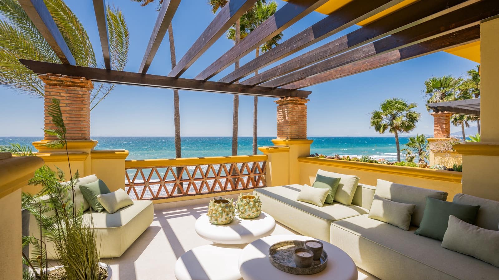3 bedroom Apartment for sale in Marbella with pool garage - € 2,995,000 (Ref: 9183341)