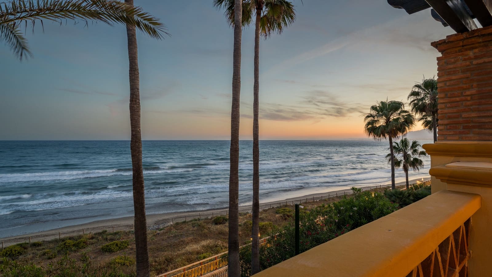 3 bedroom Apartment for sale in Marbella with pool garage - € 2,995,000 (Ref: 9183341)