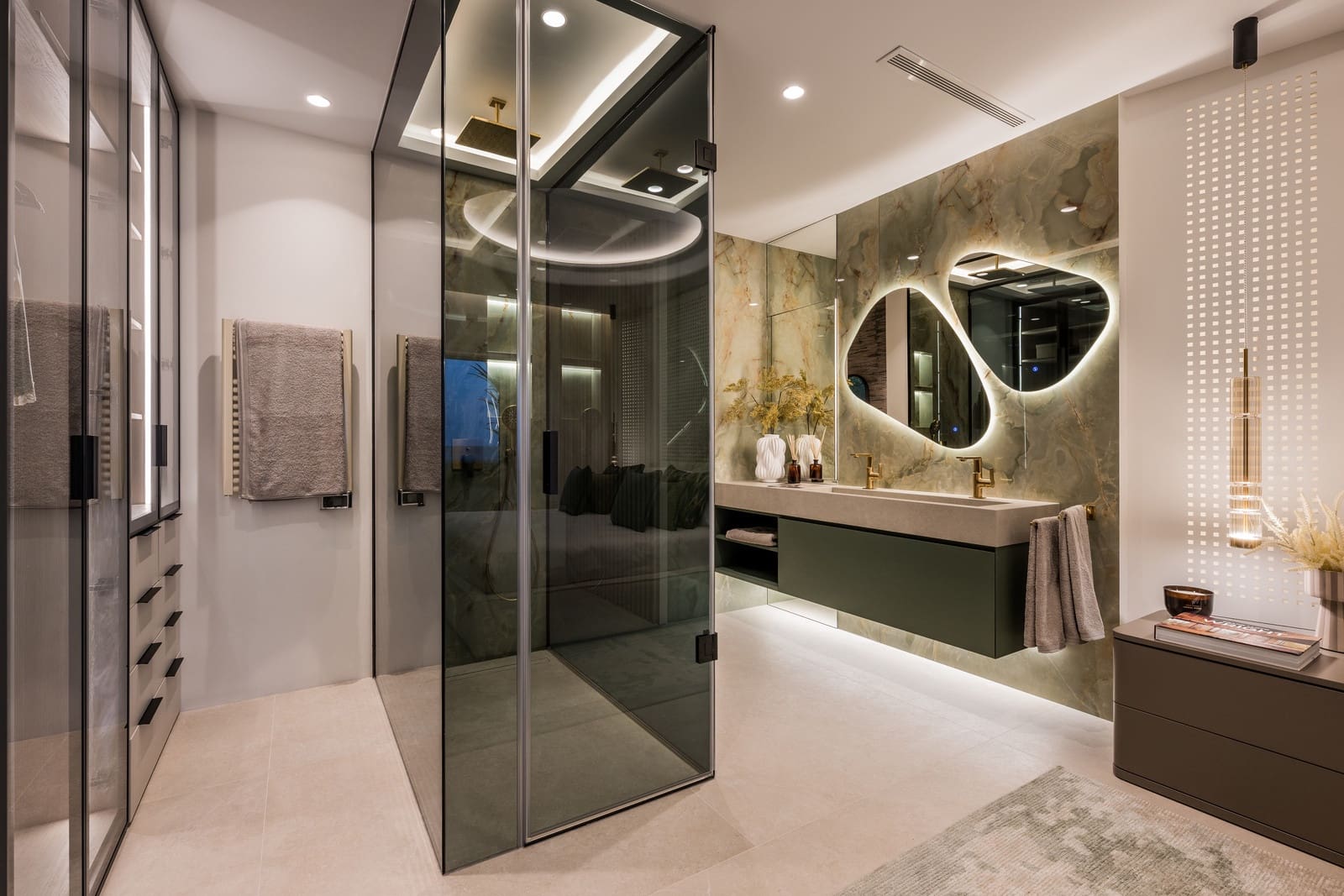 3 bedroom Apartment for sale in Marbella with pool garage - € 2,995,000 (Ref: 9183341)