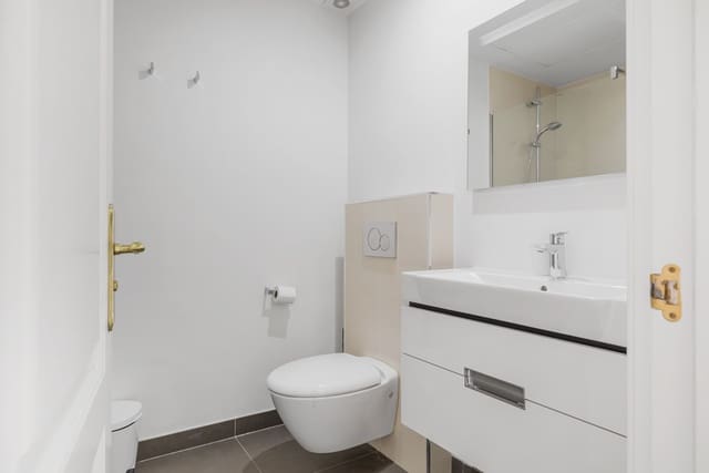 5 Zimmer Haus zu verkaufen in La Zagaleta - El Madroñal, Benahavís mit Pool Garage - 1.095.000 € (Ref: 9183342)