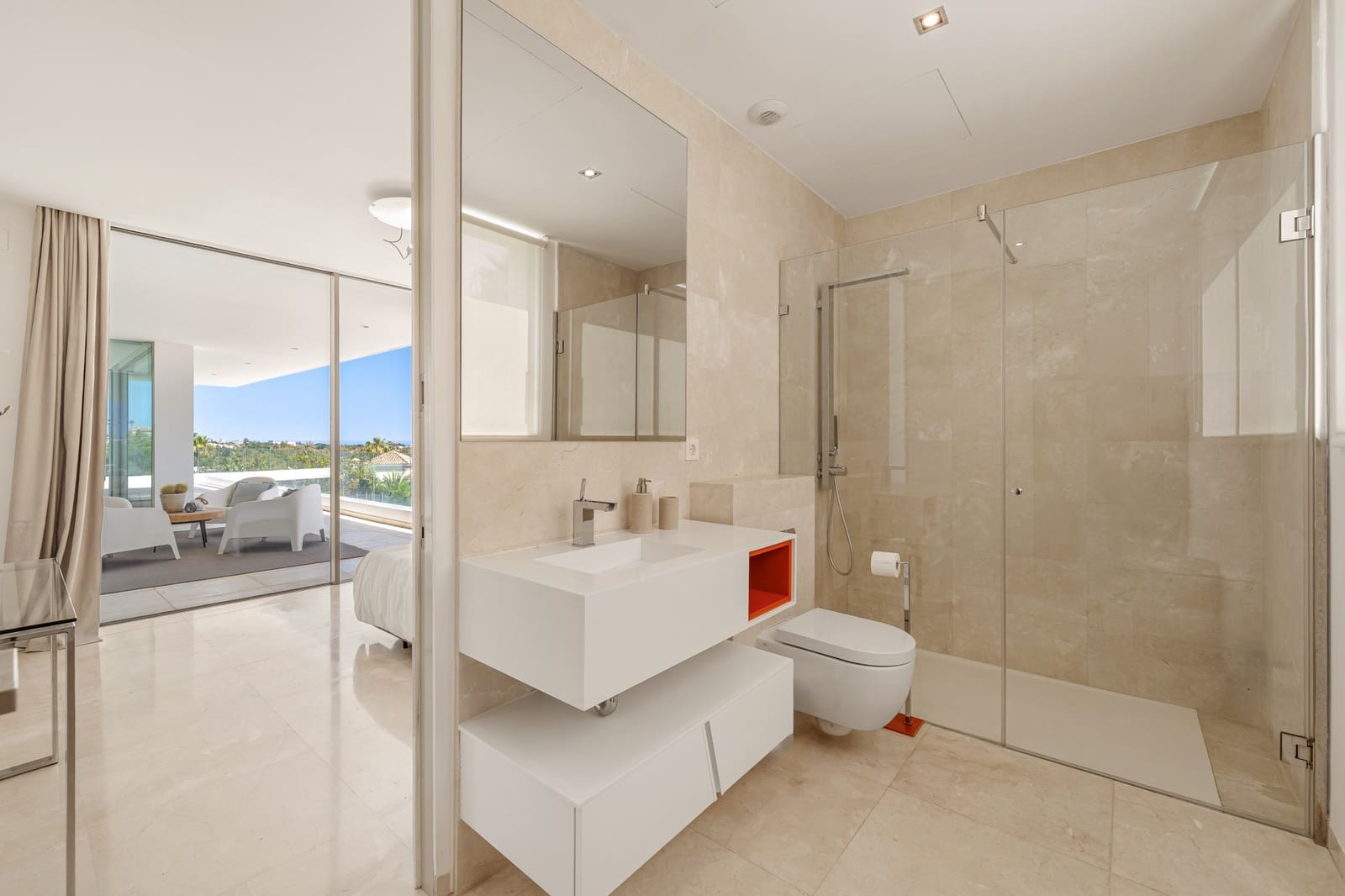 Chalet de 7 habitaciones en Nueva Andalucia en venta con piscina garaje - 7.950.000 € (Ref: 9192104)
