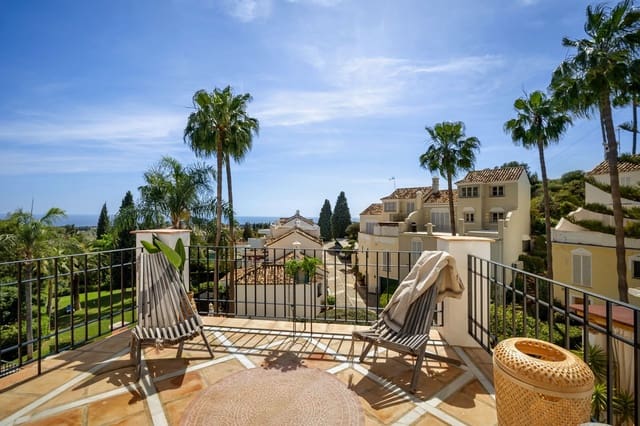 4 sypialnia Dom na sprzedaż w Nagüeles Alto, Marbella z basenem garażem - 1 695 000 € (Ref: 9251920)