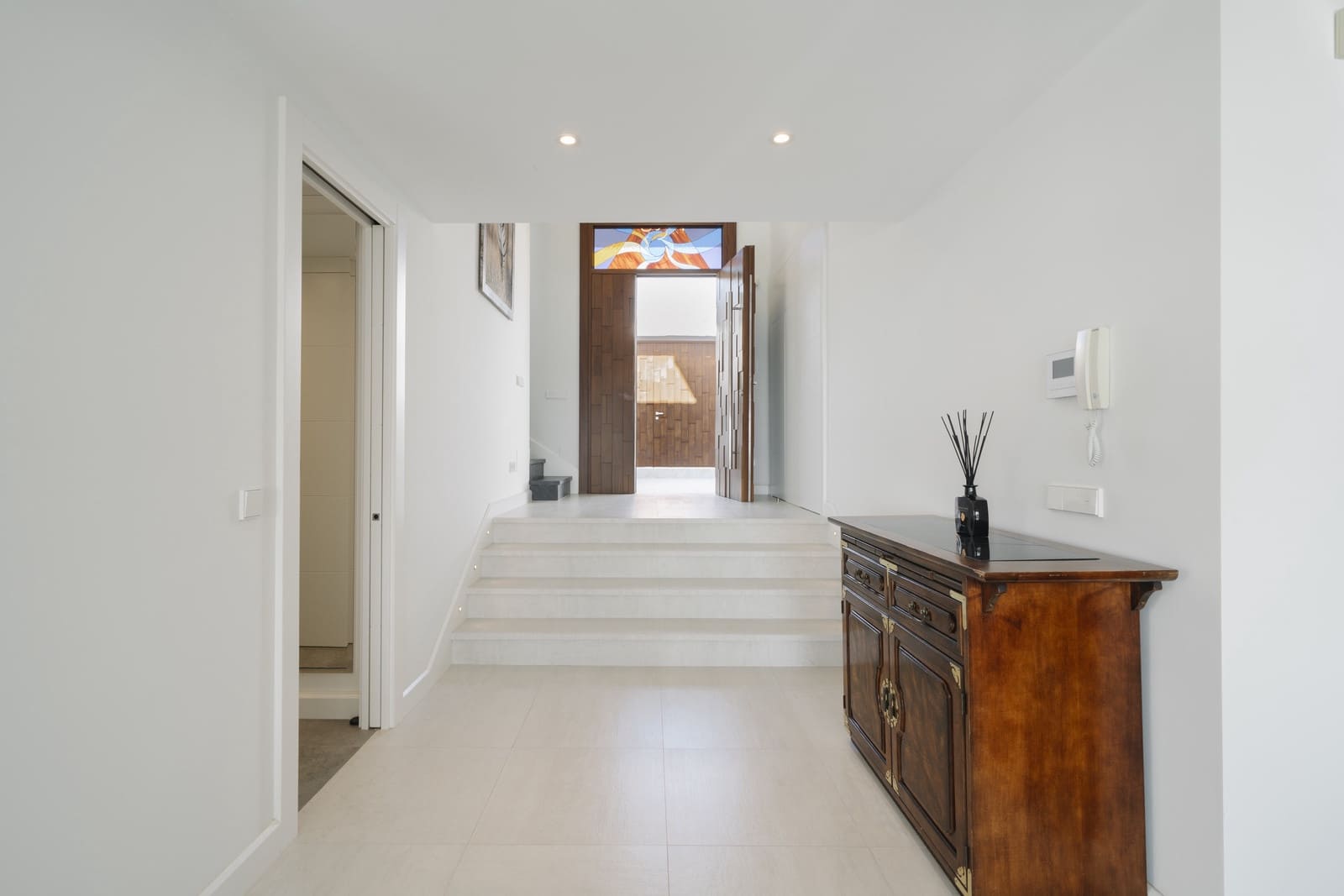 5 chambre Villa/Maison à vendre à Nueva Andalucia avec piscine garage - 3 350 000 € (Ref: 9256822)