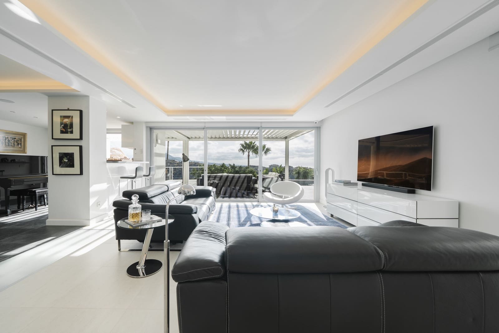 5 chambre Villa/Maison à vendre à Nueva Andalucia avec piscine garage - 3 350 000 € (Ref: 9256822)