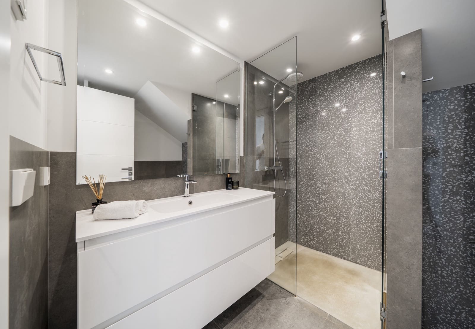 5 chambre Villa/Maison à vendre à Nueva Andalucia avec piscine garage - 3 350 000 € (Ref: 9256822)