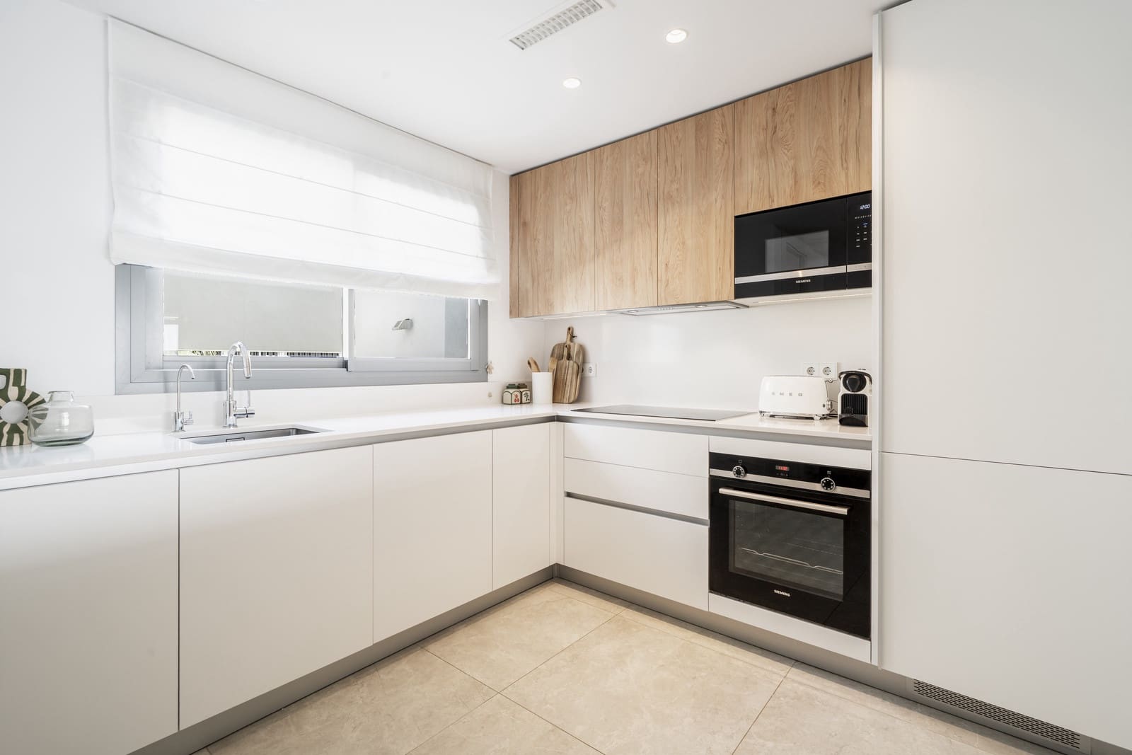 4 chambre Appartement à vendre à Marbella avec piscine garage - 1 550 000 € (Ref: 9310570)