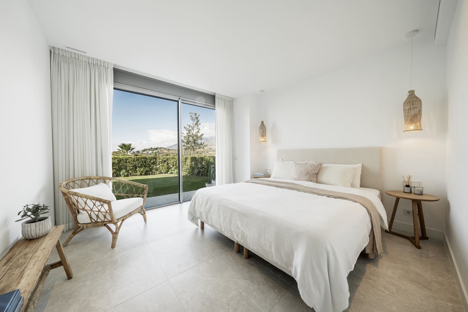 4 chambre Appartement à vendre à Marbella avec piscine garage - 1 550 000 € (Ref: 9310570)