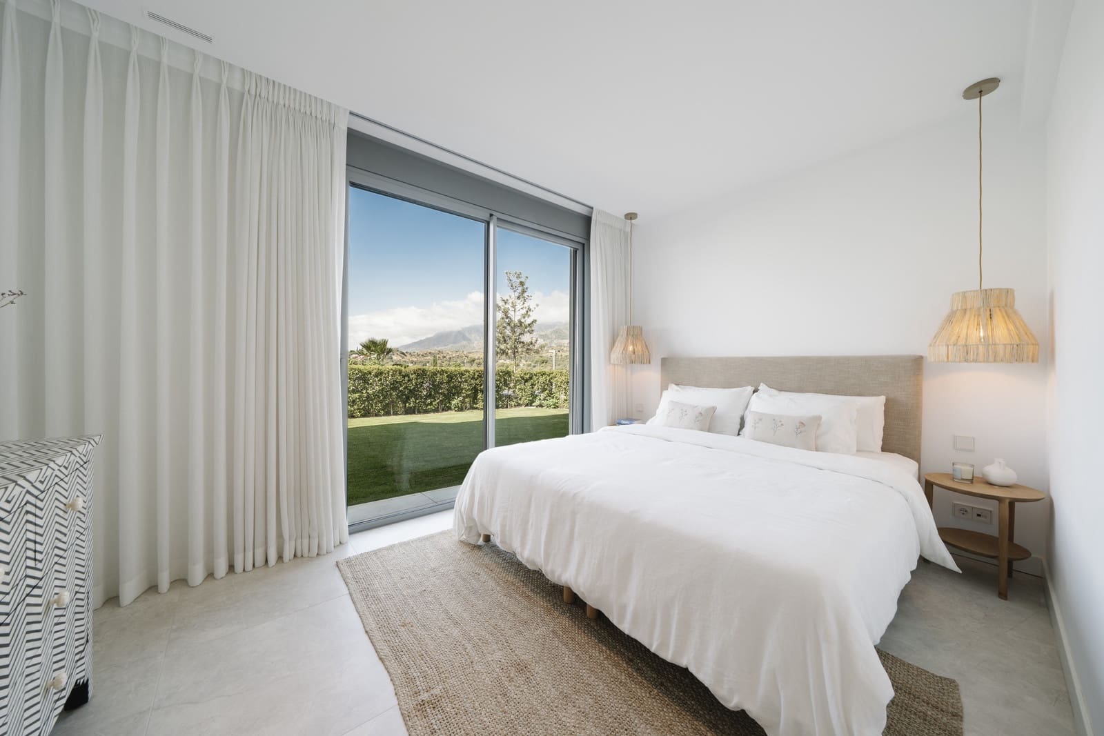 4 chambre Appartement à vendre à Marbella avec piscine garage - 1 550 000 € (Ref: 9310570)