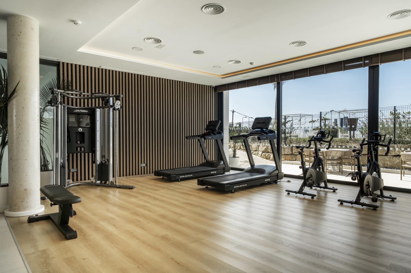 4 chambre Appartement à vendre à Marbella avec piscine garage - 1 550 000 € (Ref: 9310570)