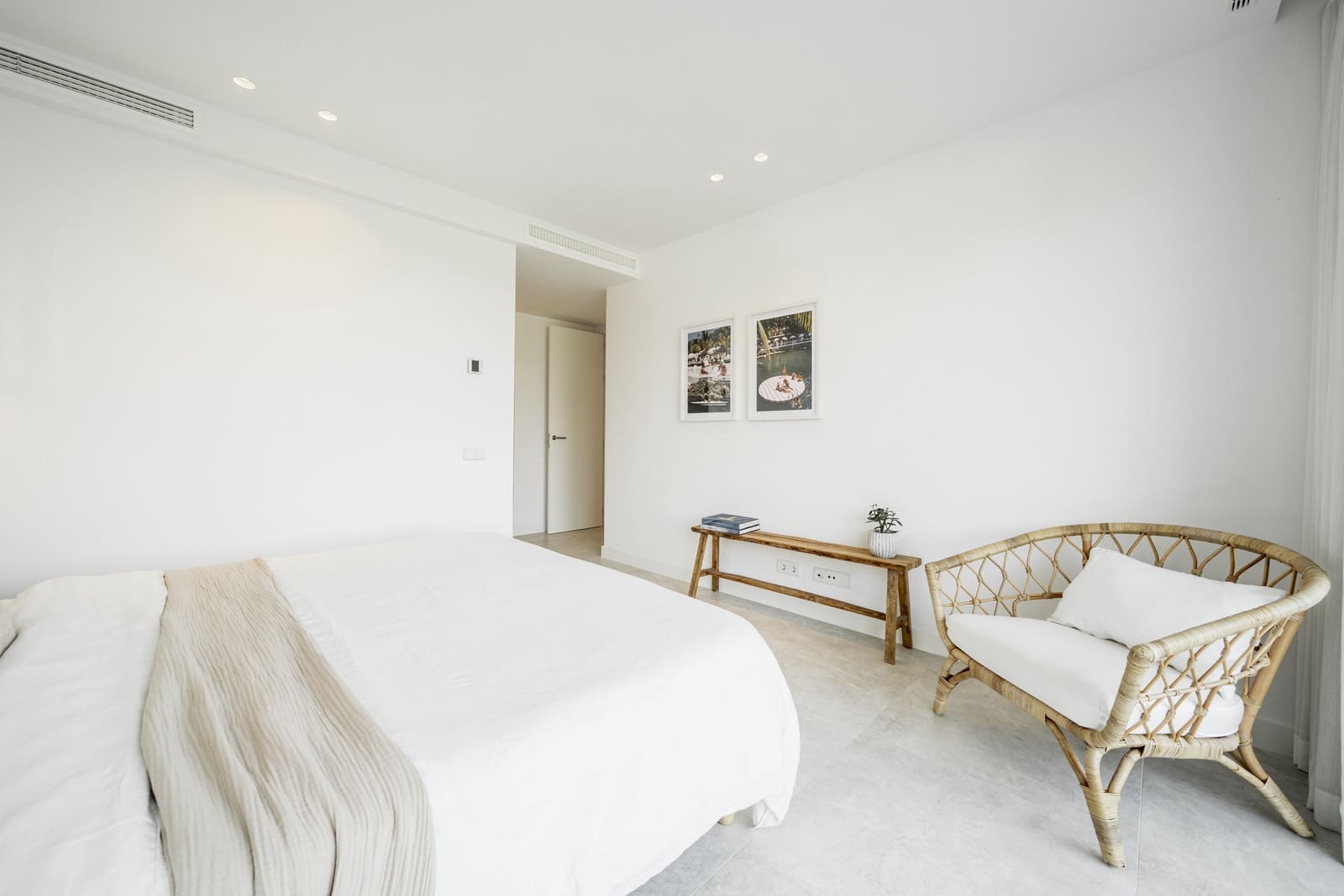 4 bedroom Apartment for sale in Marbella with pool garage - € 1,495,000 (Ref: 9310570)