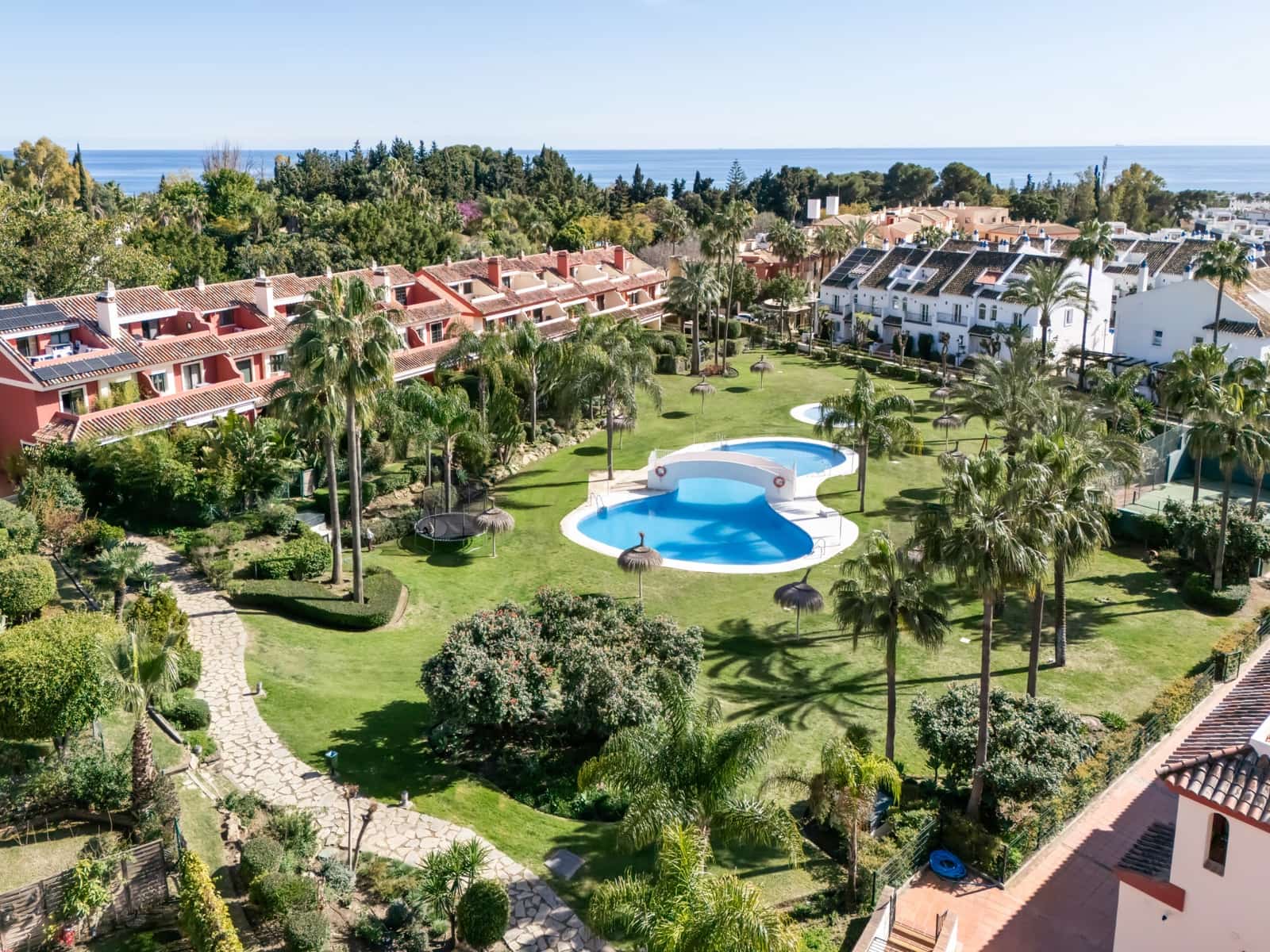 Casa de 3 habitaciones en Marbella en venta con piscina garaje - 1.495.000 € (Ref: 9326093)