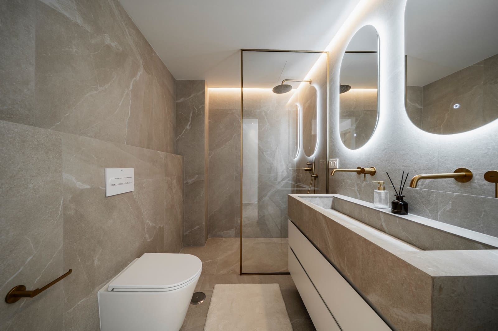 4 sovrum Hus till salu i Nueva Andalucia med pool garage - 1 499 000 € (Ref: 9344451)