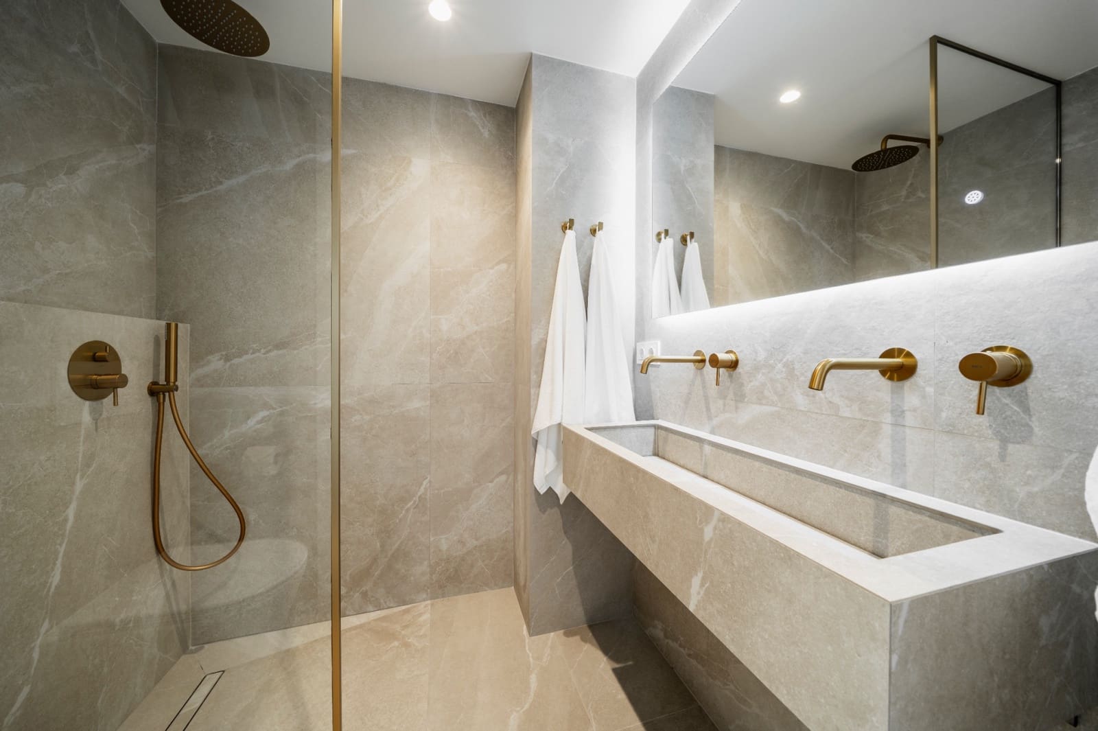 4 sovrum Hus till salu i Nueva Andalucia med pool garage - 1 499 000 € (Ref: 9344451)