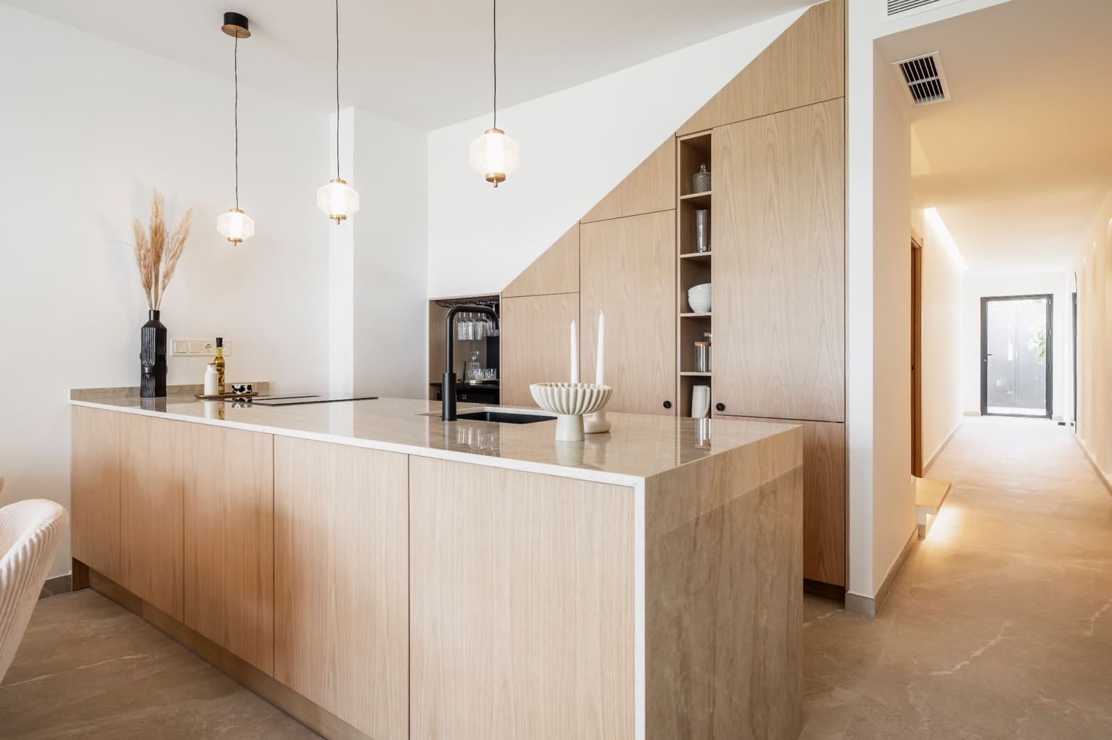 4 sovrum Hus till salu i Nueva Andalucia med pool garage - 1 499 000 € (Ref: 9344451)