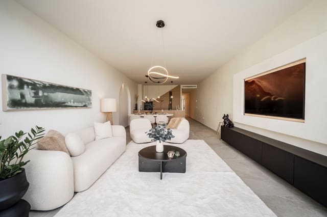 4 sypialnia Dom na sprzedaż w Aloha Golf, Marbella z basenem garażem - 1 499 000 € (Ref: 9344451)