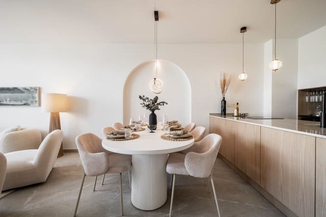 4 sypialnia Dom na sprzedaż w Aloha Golf, Marbella z basenem garażem - 1 499 000 € (Ref: 9344451)