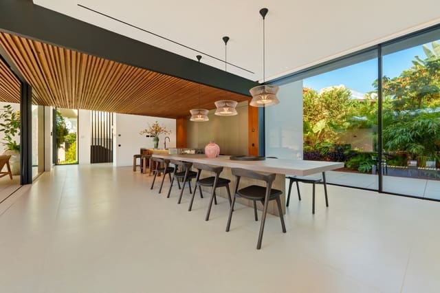 6 bedroom Villa for sale in Nueva Andalucía Centro, Marbella with pool garage - € 8,650,000 (Ref: 9349130)