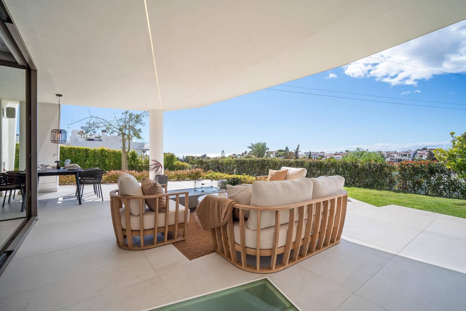 4 sovrum Semi-fristående Villa till salu i Marbella med pool garage - 4 450 000 € (Ref: 9375034)