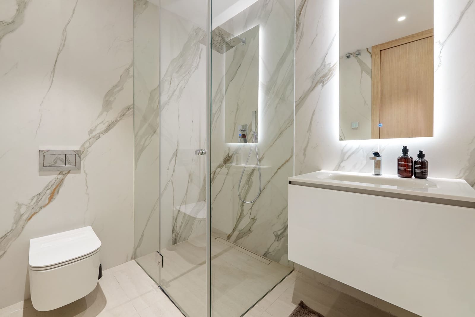 4 sovrum Semi-fristående Villa till salu i Marbella med pool garage - 4 450 000 € (Ref: 9375034)