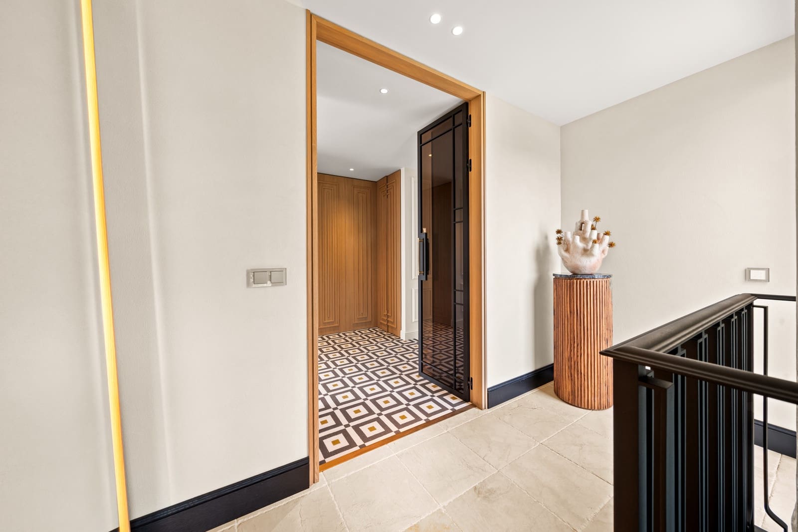 3 soverom Penthouse til salgs i Los Flamingos med svømmebasseng garasje - € 1 349 000 (Ref: 9378824)