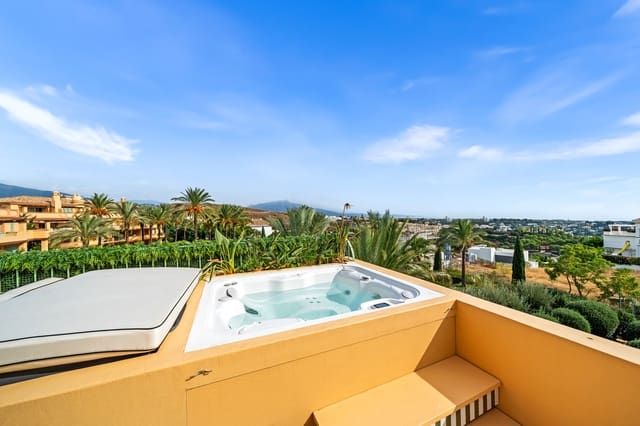 3 soveværelse Penthouse til salg i Los Flamingos, Benahavís med swimmingpool garage - € 1.349.000 (Ref: 9378824)