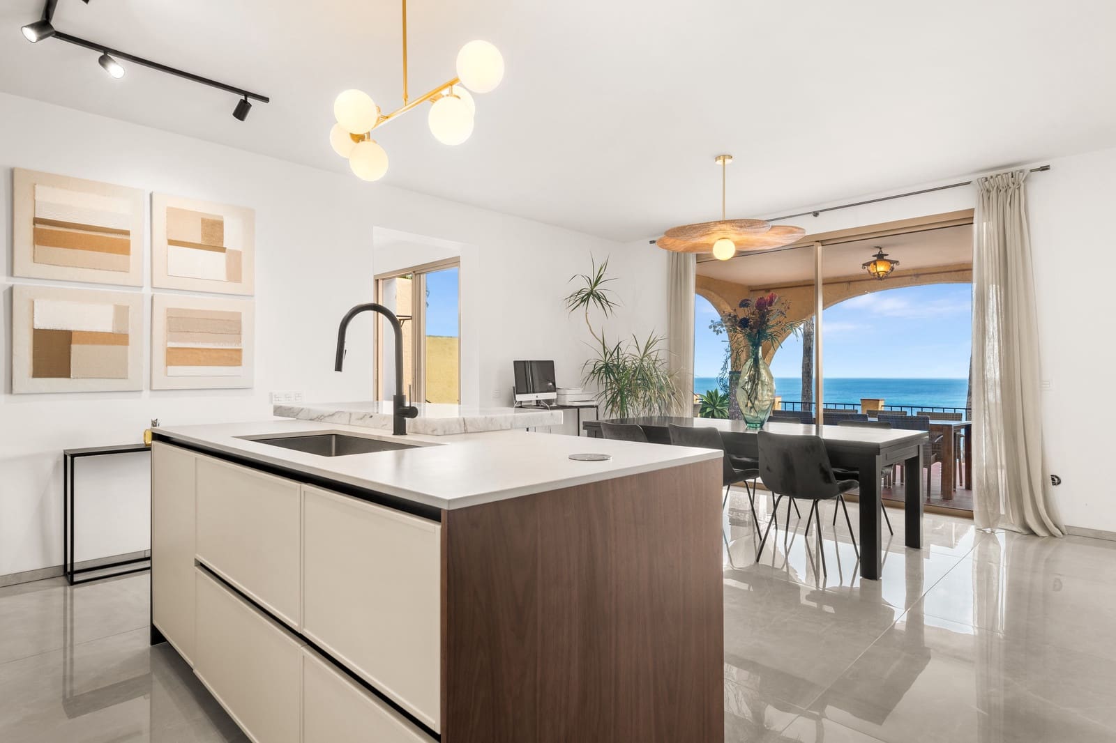 7 soveværelse Villa til salg i Buenas Noches med swimmingpool garage - € 1.840.000 (Ref: 9378825)