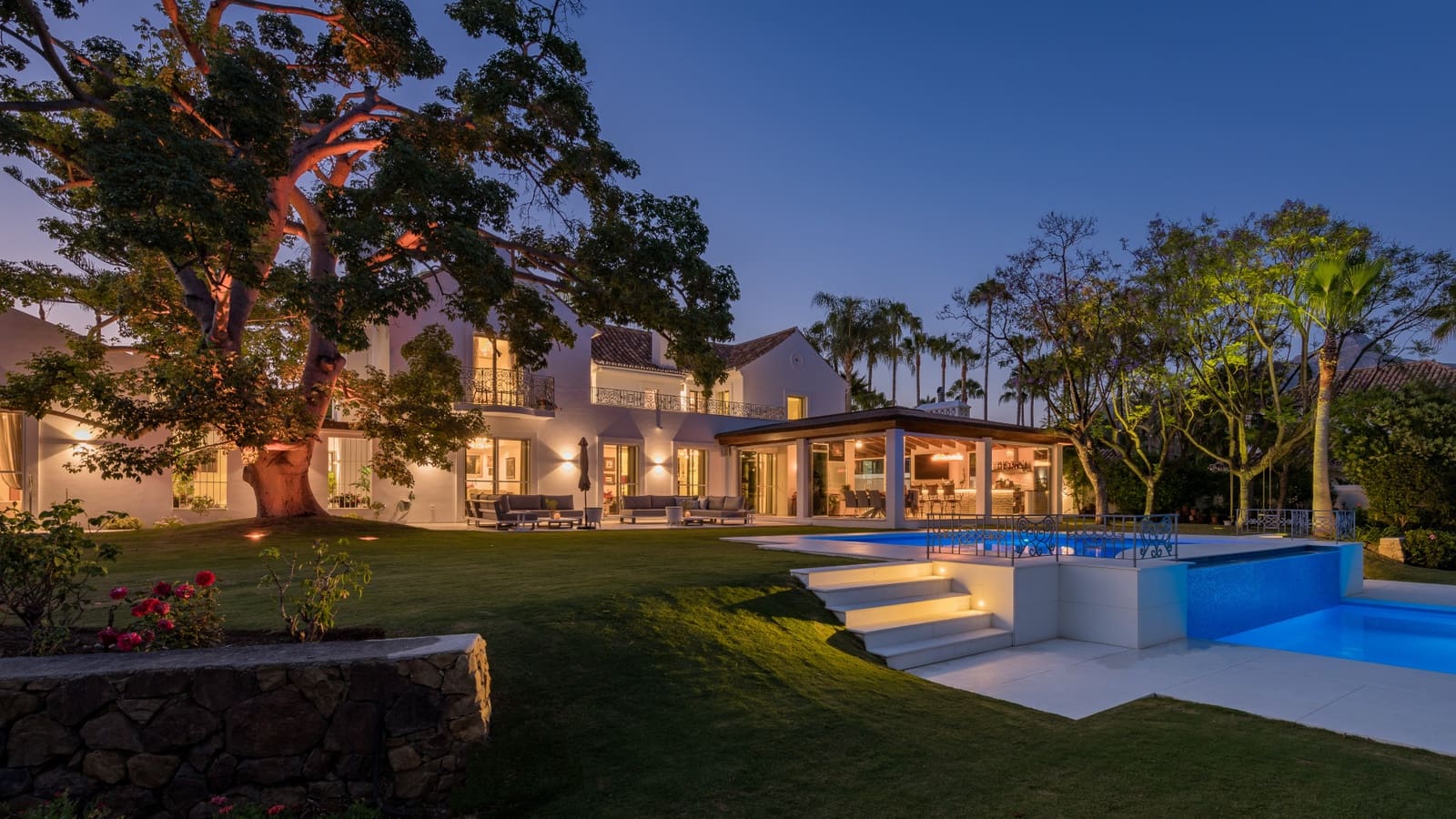 6 soverom Villa til salgs i Marbella med svømmebasseng garasje - € 9 750 000 (Ref: 9385210)