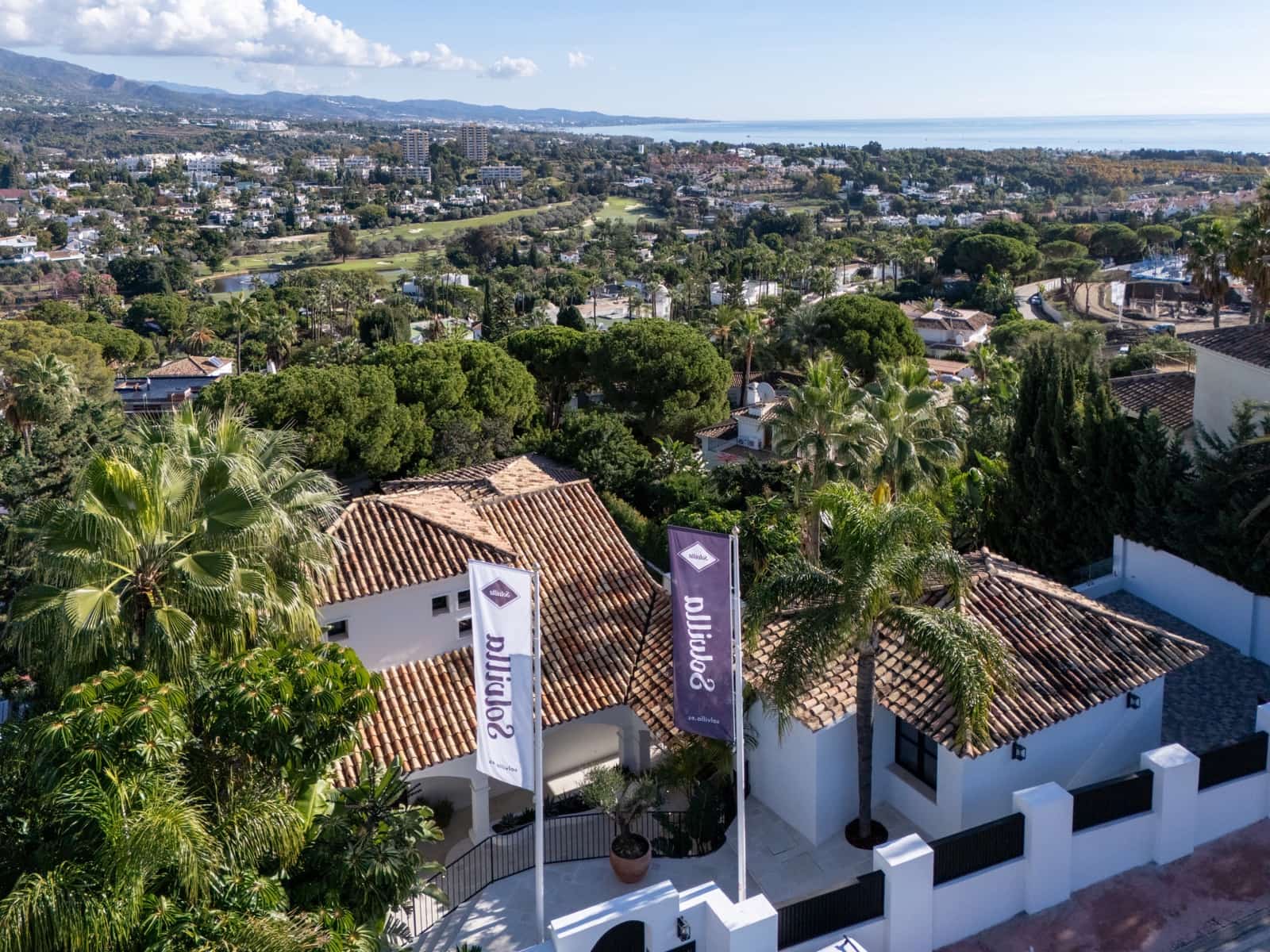 6 chambre Villa/Maison à vendre à Nueva Andalucia avec piscine garage - 11 950 000 € (Ref: 9385214)