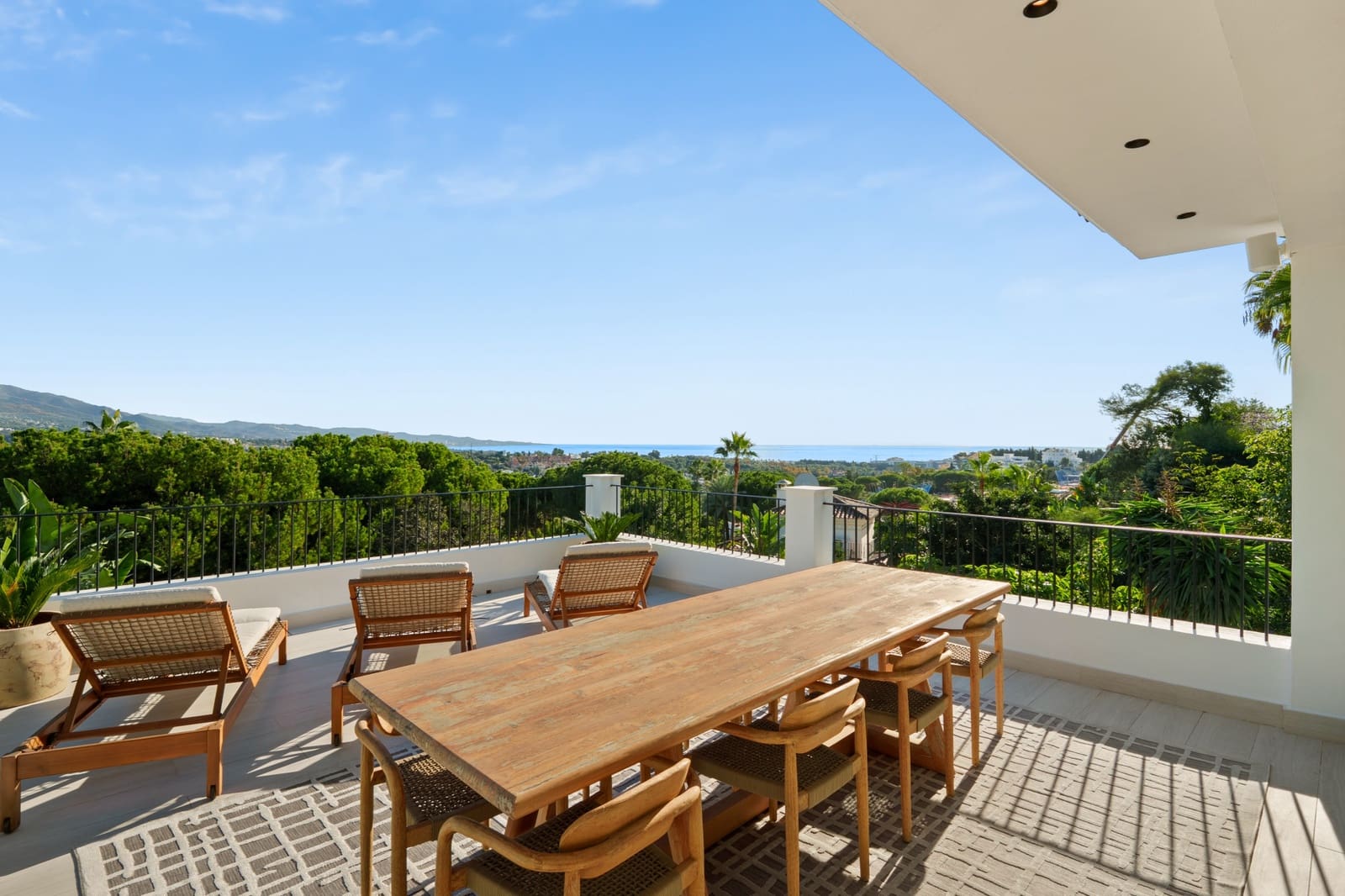 6 chambre Villa/Maison à vendre à Nueva Andalucia avec piscine garage - 9 950 000 € (Ref: 9385214)