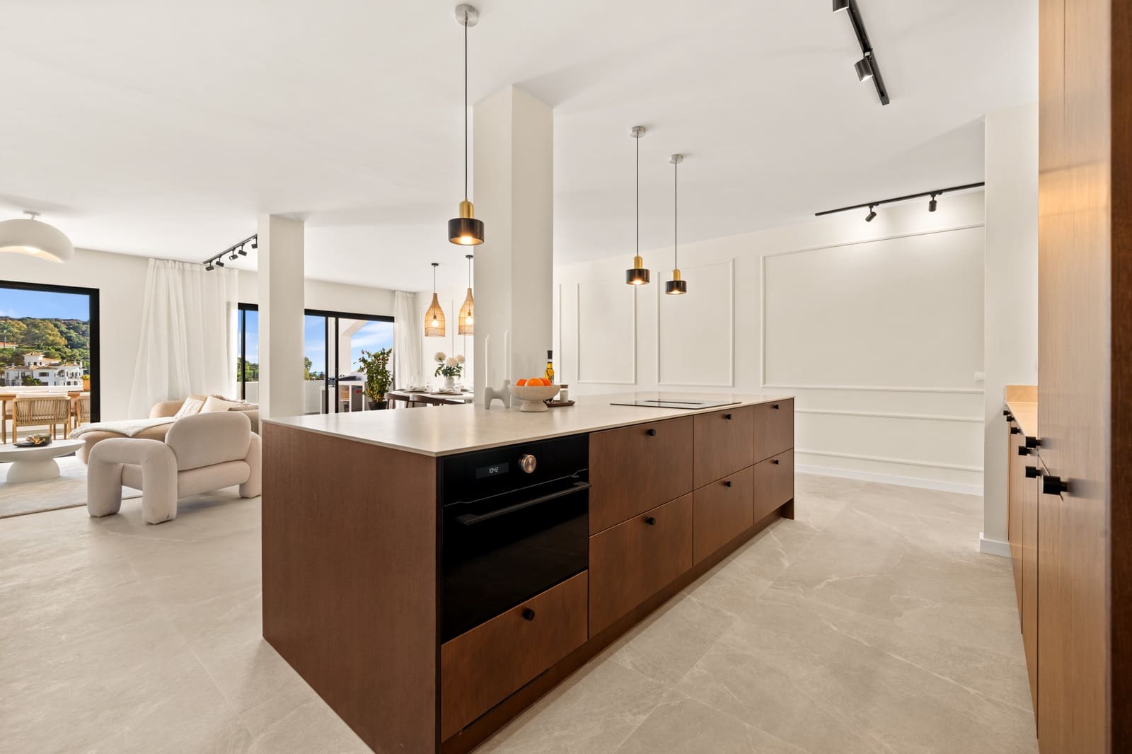 3 sovrum Lägenhet till salu i La Quinta med pool garage - 899 000 € (Ref: 9413764)