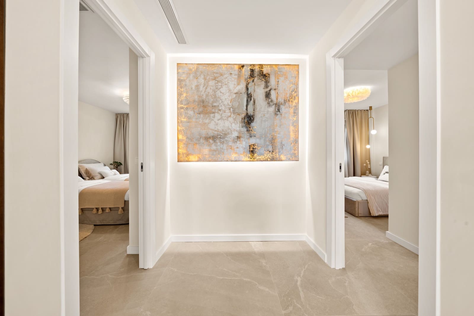 3 sovrum Lägenhet till salu i La Quinta med pool garage - 899 000 € (Ref: 9413764)