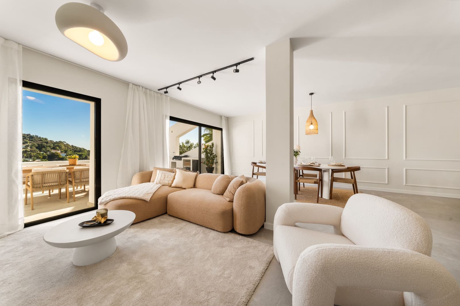 3 sovrum Lägenhet till salu i La Quinta med pool garage - 899 000 € (Ref: 9413764)