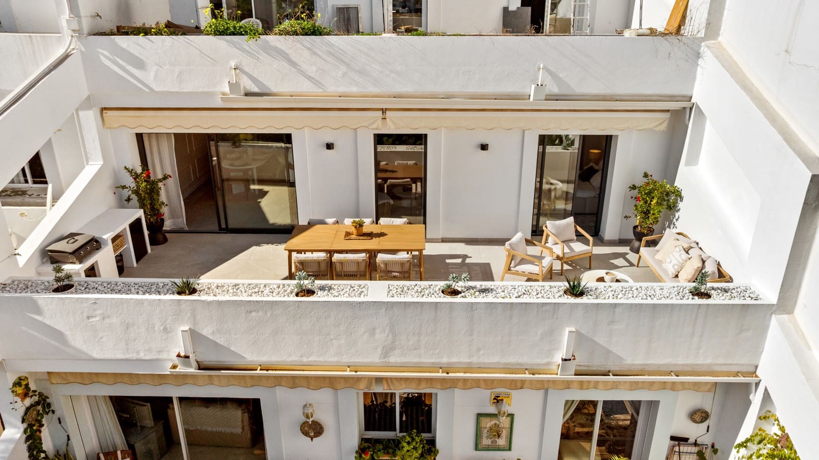 3 sovrum Lägenhet till salu i La Quinta med pool garage - 899 000 € (Ref: 9413764)