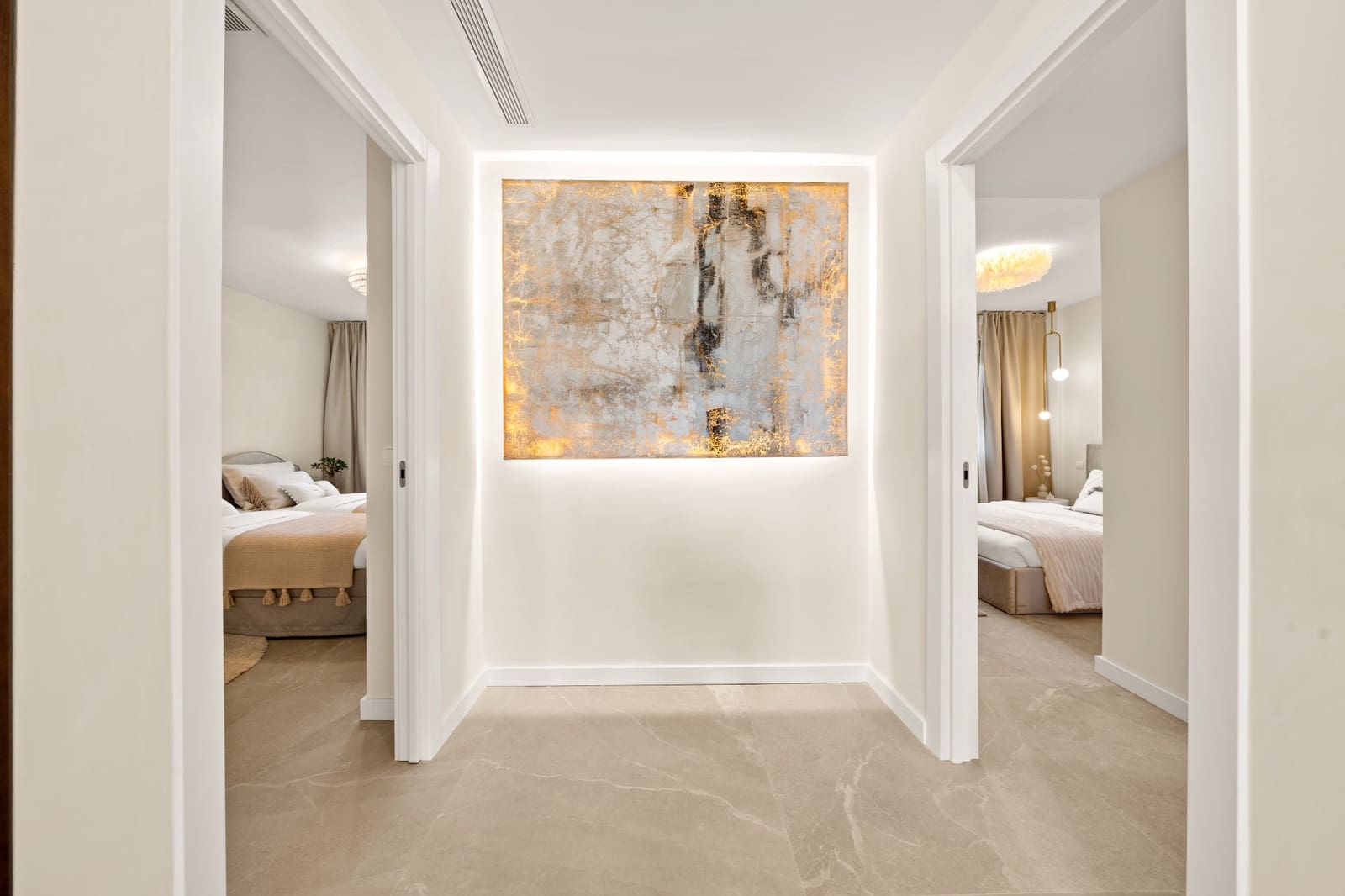 3 slaapkamer Appartement te koop in La Quinta met zwembad garage - € 899.000 (Ref: 9413764)