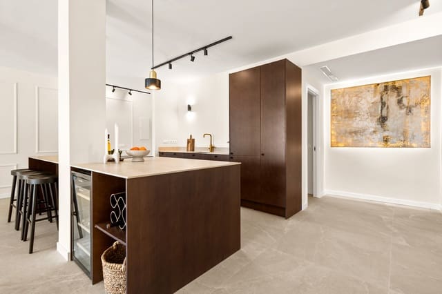 3 Zimmer Apartment zu verkaufen in La Quinta, Benahavís mit Pool Garage - 899.000 € (Ref: 9413764)