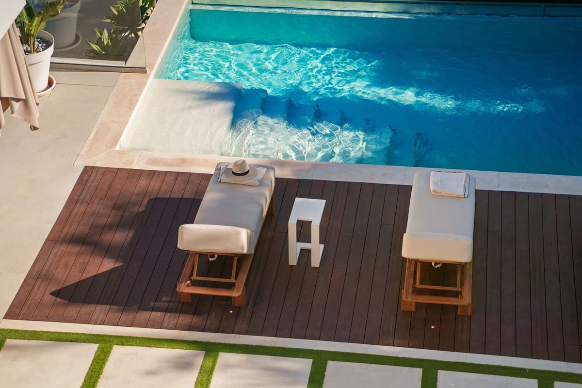 5 slaapkamer Villa te koop in Nueva Andalucia met zwembad garage - € 4.990.000 (Ref: 9415463)