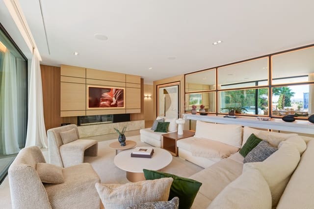 5 sypialnia Willa na sprzedaż w Las Brisas, Marbella z basenem garażem - 4 990 000 € (Ref: 9415463)