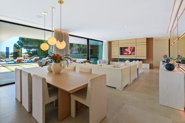 5 sypialnia Willa na sprzedaż w Las Brisas, Marbella z basenem garażem - 4 990 000 € (Ref: 9415463)