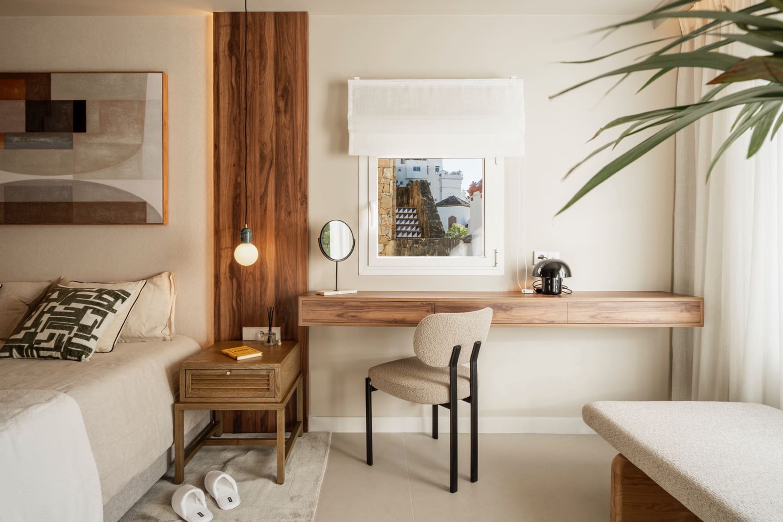 3 bedroom Apartment for sale in La Quinta with pool garage - € 849,000 (Ref: 9426951)