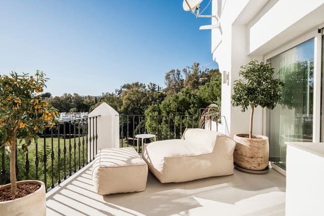 3 sovrum Lägenhet till salu i La Quinta, Benahavís med pool garage - 849 000 € (Ref: 9426951)