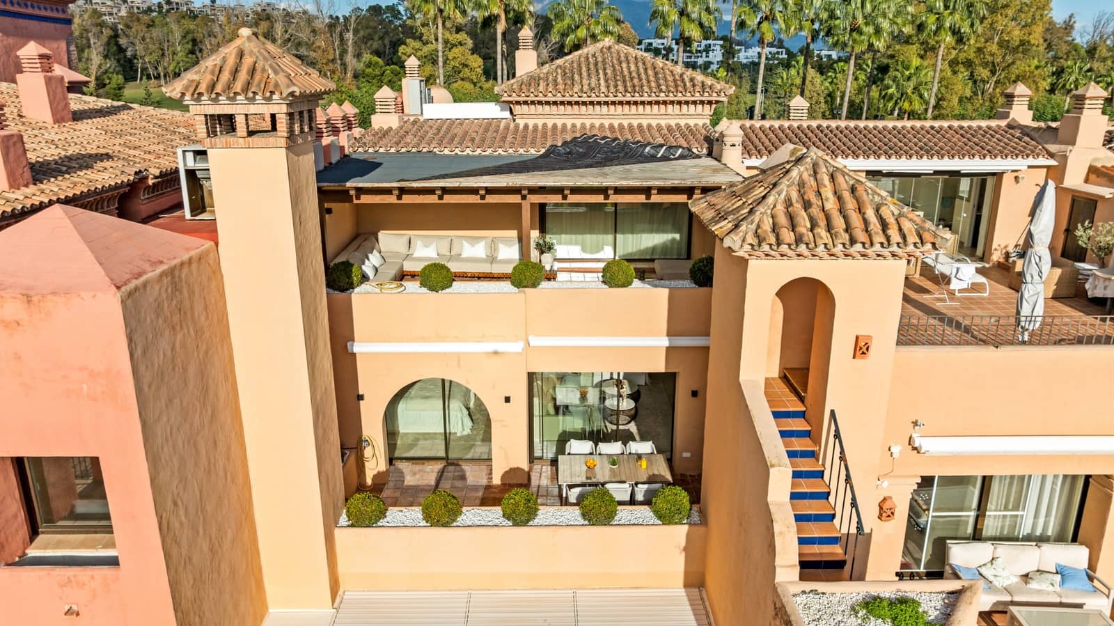 3 slaapkamer Penthouse te koop in Benahavis met zwembad garage - € 925.000 (Ref: 9433019)