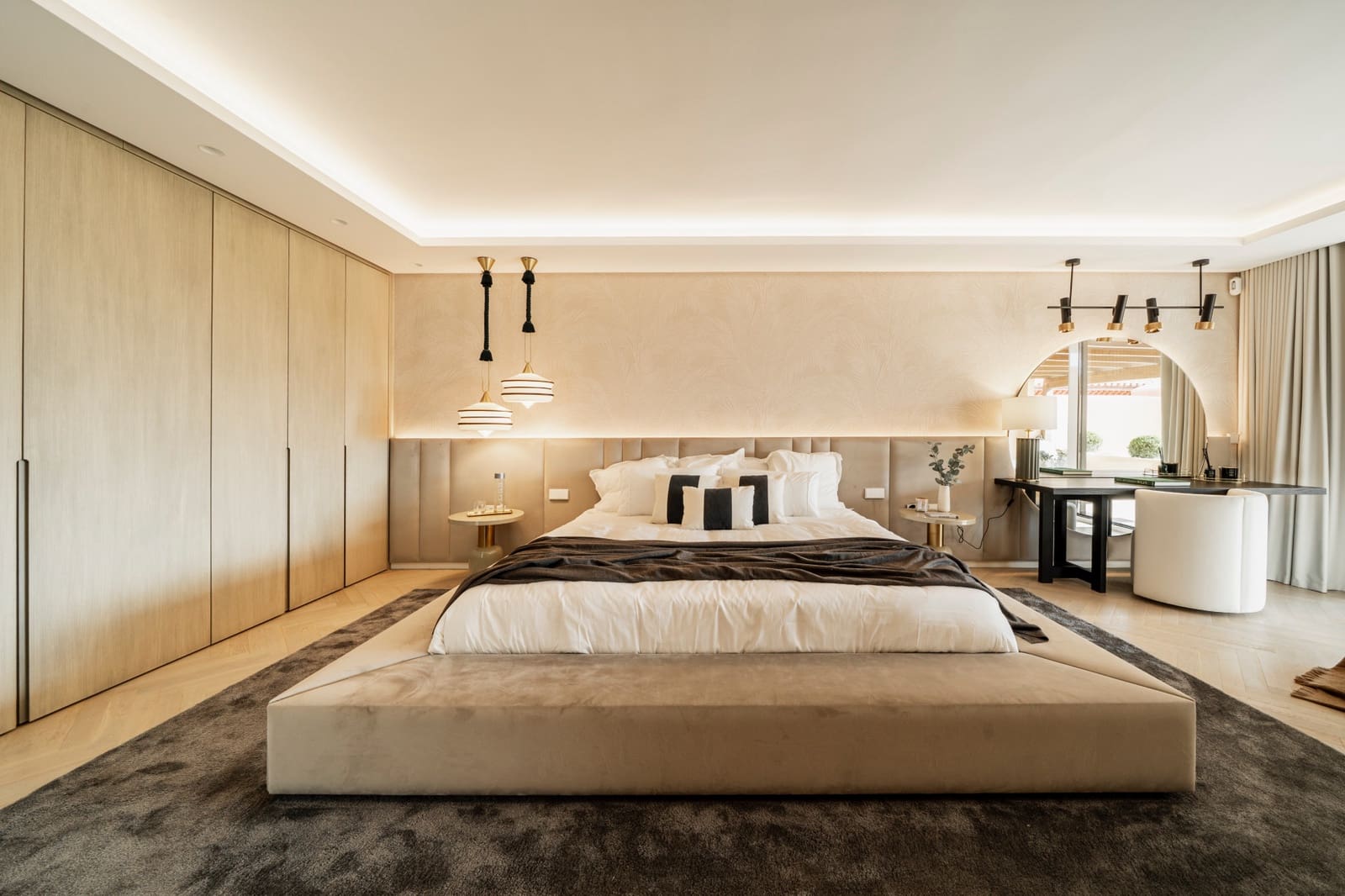 3 sypialnia Penthouse na sprzedaż w Benahavis z basenem garażem - 925 000 € (Ref: 9433019)