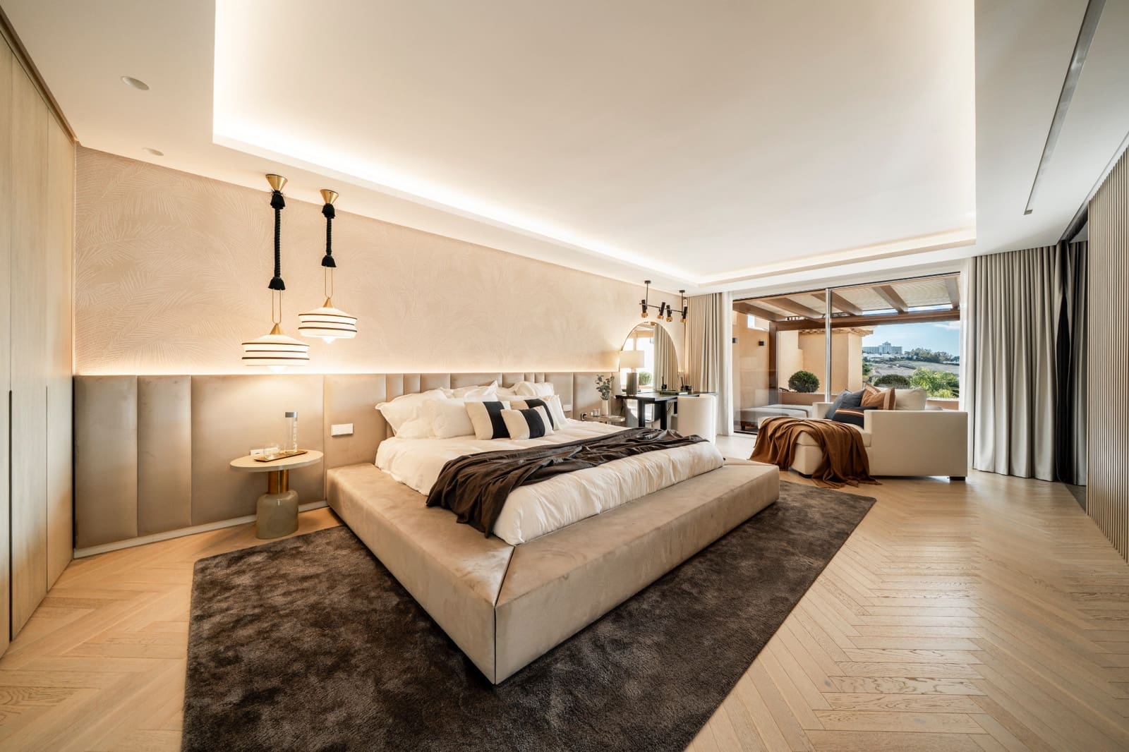 3 sypialnia Penthouse na sprzedaż w Benahavis z basenem garażem - 925 000 € (Ref: 9433019)