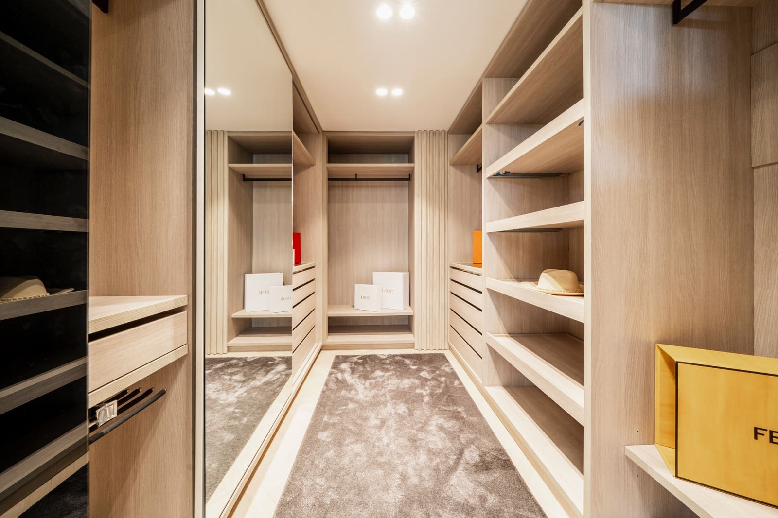 3 sypialnia Penthouse na sprzedaż w Benahavis z basenem garażem - 925 000 € (Ref: 9433019)