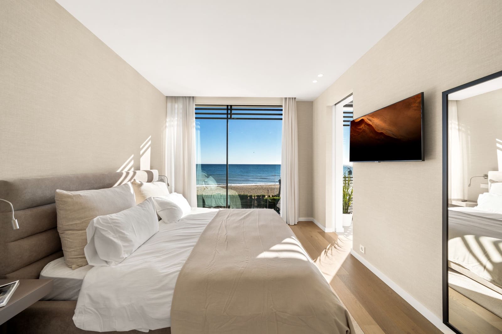 5 sypialnia Willa na sprzedaż w New Golden Mile z basenem garażem - 6 200 000 € (Ref: 9446122)