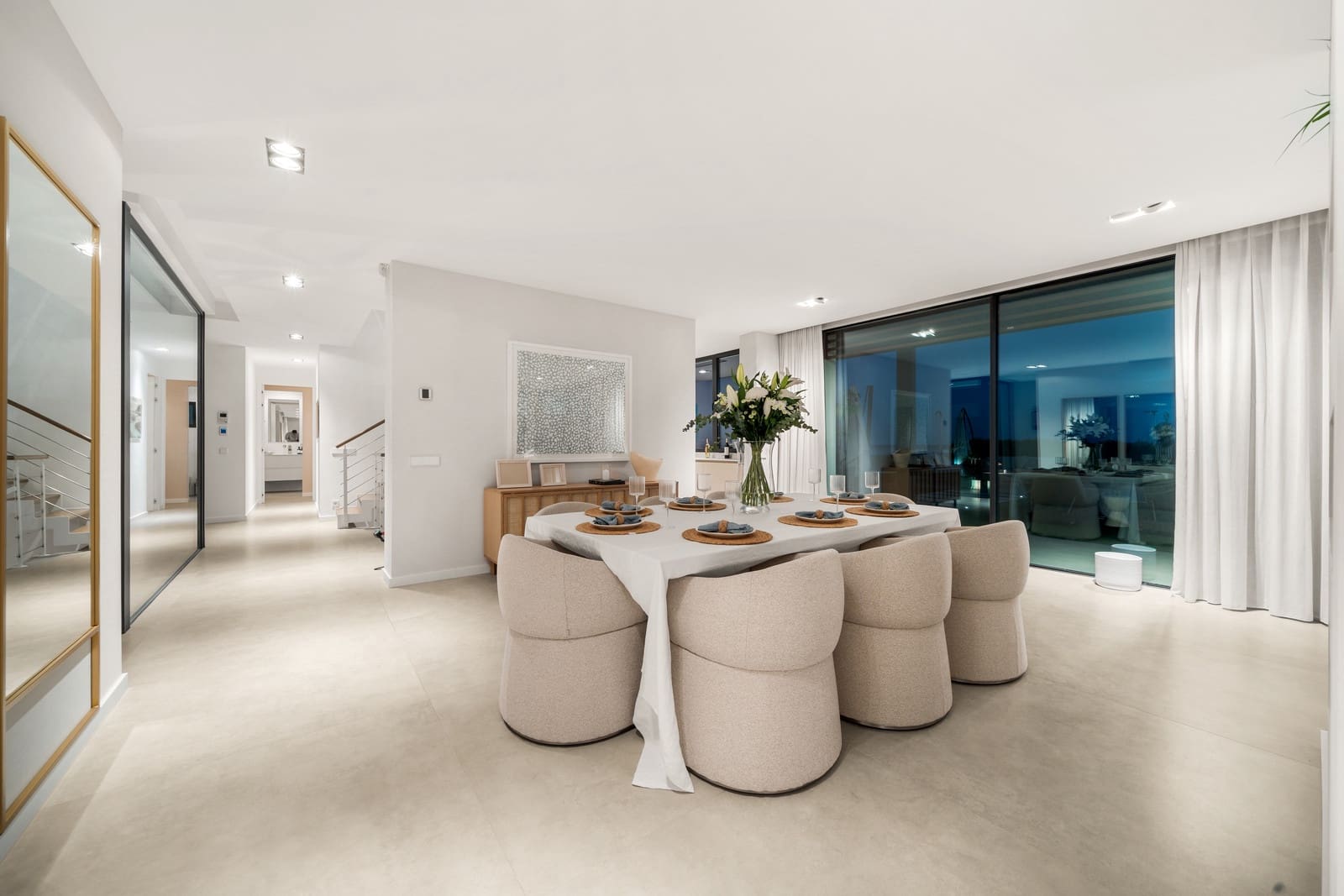 5 slaapkamer Villa te koop in Estepona met zwembad garage - € 5.995.000 (Ref: 9446122)
