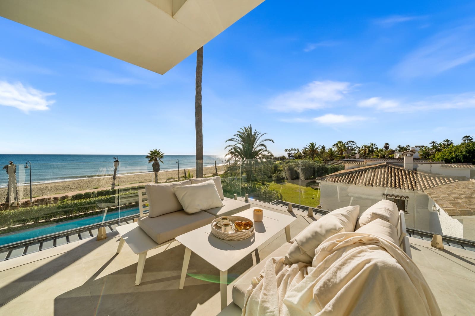 5 slaapkamer Villa te koop in Estepona met zwembad garage - € 5.995.000 (Ref: 9446122)