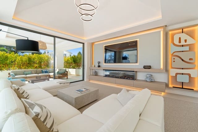 5 makuuhuone Huvila myytävänä paikassa Nueva Alcántara, Marbella mukana uima-altaan 
autotalli - 4 580 000 € (Ref: 9518576)