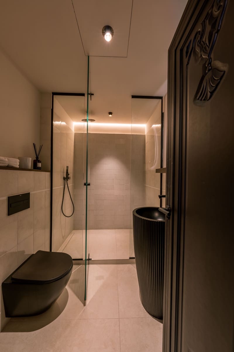 5 slaapkamer Villa te koop in Nueva Andalucia met zwembad garage - € 4.290.000 (Ref: 9551053)