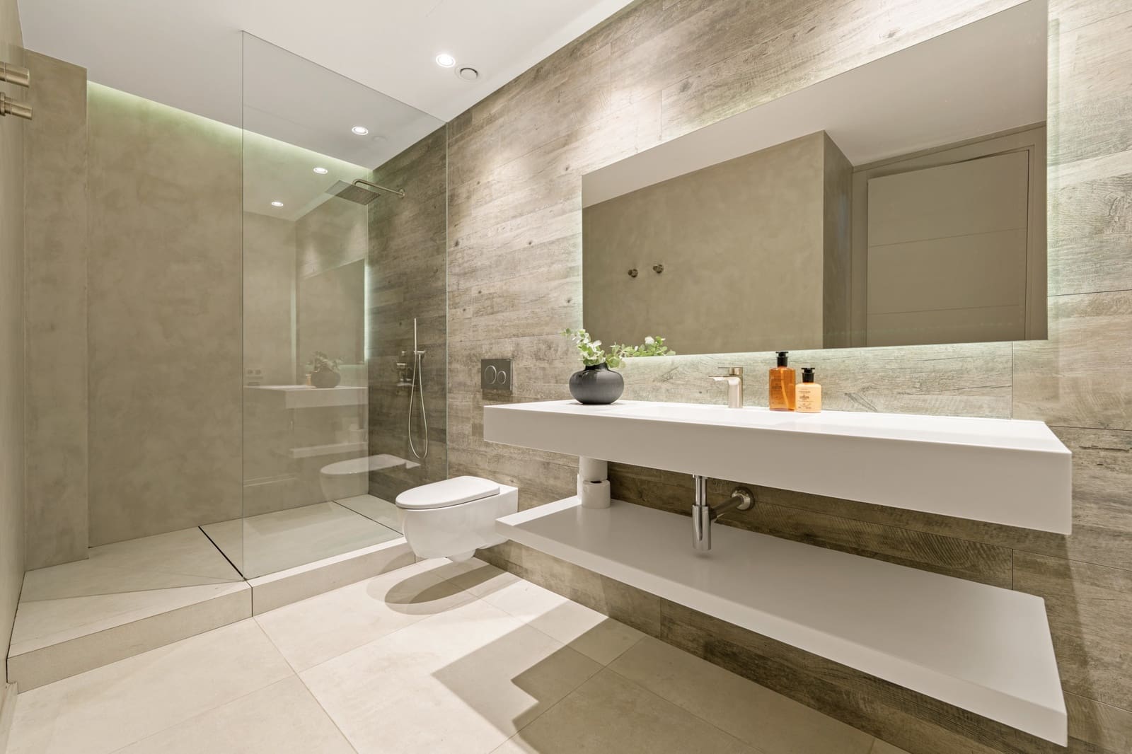 5 soverom Villa til salgs i Puerto Banus med svømmebasseng garasje - € 4 895 000 (Ref: 9574074)